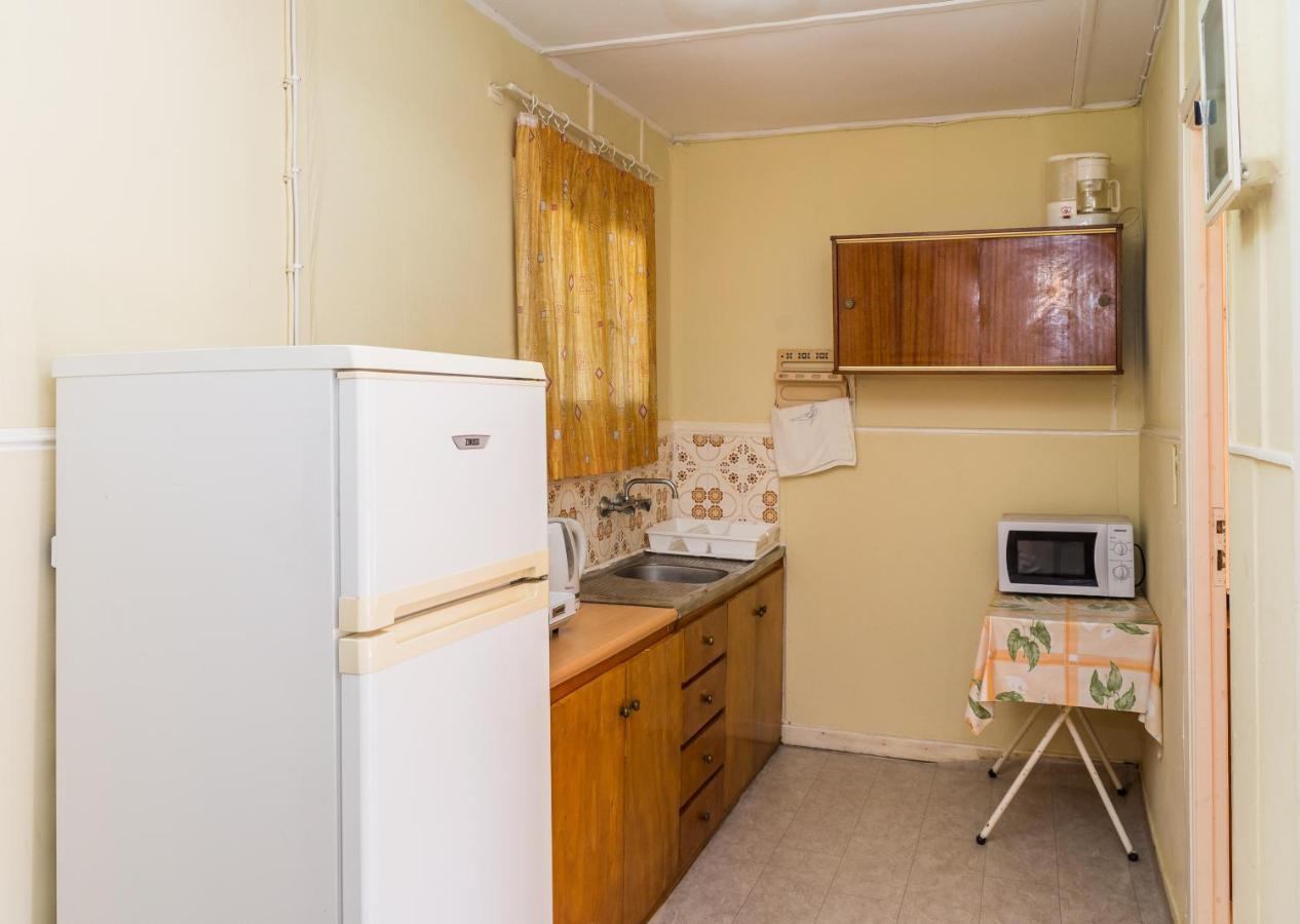 לגאנאס Roussa'S Apartments מראה חיצוני תמונה